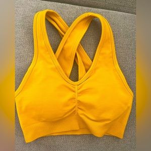 Alphalete Amplify Sporta Bra - Size XS, Golden Hour Yellow